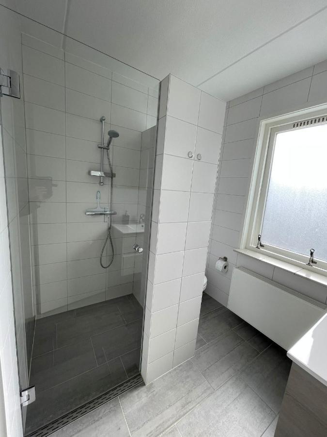 Lise'S Place Vrouwenpolder Ngoại thất bức ảnh